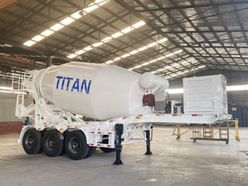 Félpótkocsi TITAN
