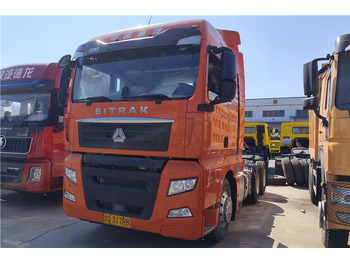 Nyergesvontató SINOTRUK