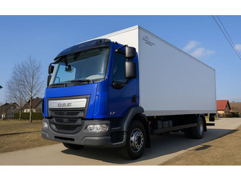 Dobozos felépítményű teherautó DAF LF
