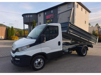 Billenőplatós kisteherautó IVECO Daily 35c14