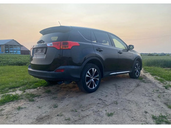 Terepjáró/ SUV TOYOTA