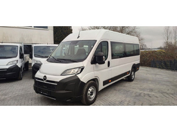 Minibusz OPEL