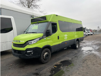 Minibusz IVECO Daily