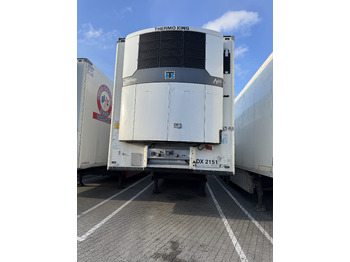 Félpótkocsi hűtős SCHMITZ