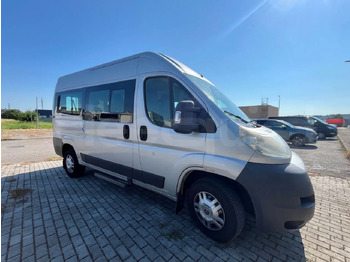 Minibusz FIAT Ducato