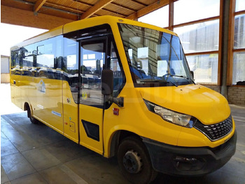 Iskolabusz IVECO