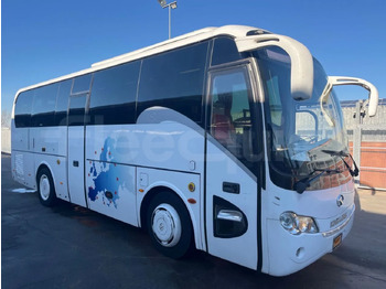 Távolsági busz KING LONG