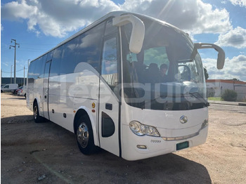 Távolsági busz KING LONG