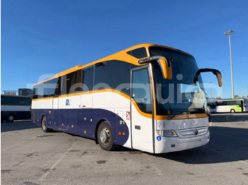 Távolsági busz MERCEDES-BENZ Tourismo