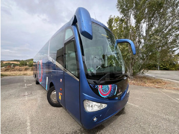 Távolsági busz SCANIA Irizar
