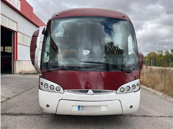 Távolsági busz Volvo B12B: 2 kép. Távolsági busz Volvo B12B: 2 kép.