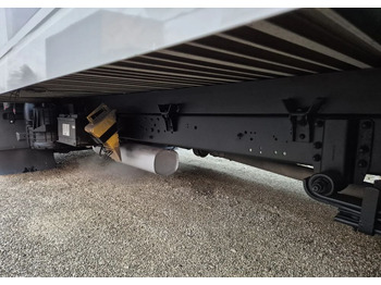 Dobozos kisteherautó Nissan ATLEON 3.0 150KM: 5 kép. Dobozos kisteherautó Nissan ATLEON 3.0 150KM: 5 kép.