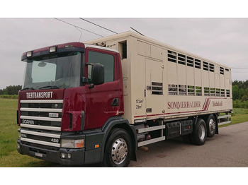 Állatszállító teherautó SCANIA 124