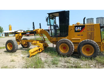 Gréder CATERPILLAR 140K