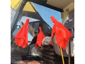 Lánctalpas kotró CATERPILLAR 336D2L High-efficiency earthwork engineering mining and heavy construction Customizable: 5 kép. Lánctalpas kotró CATERPILLAR 336D2L High-efficiency earthwork engineering mining and heavy construction Customizable: 5 kép.