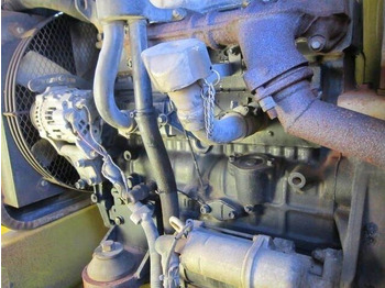 Teleszkópos emelő Aichi SR 182: 3 kép.