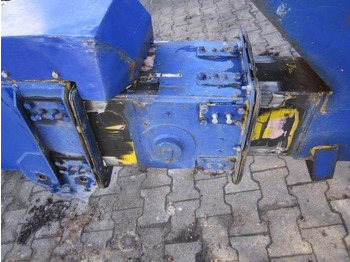 Teleszkópos emelő Aichi SR 182: 4 kép.