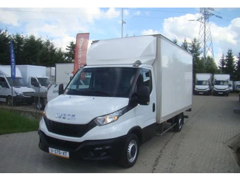 Dobozos kisteherautó IVECO Daily 35s16