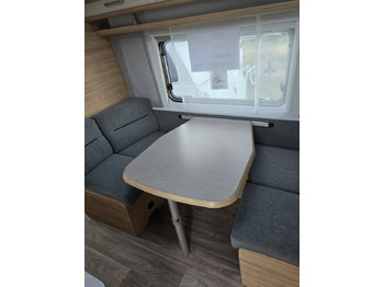 Lakókocsi Wohnwagen Fendt Bianco Activ 515 SKF volle Hütte: 4 kép. Lakókocsi Wohnwagen Fendt Bianco Activ 515 SKF volle Hütte: 4 kép.