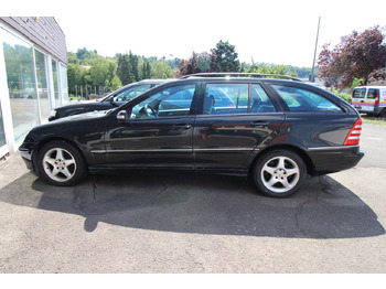 Kombi Mercedes-Benz C 220 T CDI Bastlerfahrzeug: 3 kép. Kombi Mercedes-Benz C 220 T CDI Bastlerfahrzeug: 3 kép.