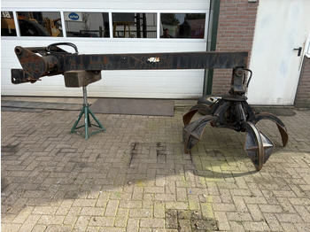 Teleszkópos rakodó MANITOU