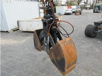 Csipegető kanál Kinshofer Zweischalengreifer mit Drehservo: 4 kép. Csipegető kanál Kinshofer Zweischalengreifer mit Drehservo: 4 kép.