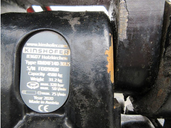 Csipegető kanál Kinshofer Zweischalengreifer mit Drehservo: 2 kép. Csipegető kanál Kinshofer Zweischalengreifer mit Drehservo: 2 kép.