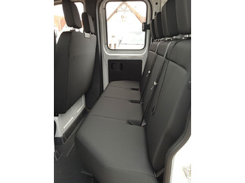 Platós kisteherautó, Duplakabinos kisteherautó Mercedes-Benz 317 CDI Doka Pritsche: 4 kép. Platós kisteherautó, Duplakabinos kisteherautó Mercedes-Benz 317 CDI Doka Pritsche: 4 kép.