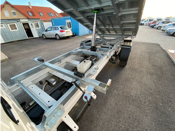 Új Billenőplatós kisteherautó Volkswagen Crafter Dreiseitenkipper 35 L4 FWD: 4 kép.