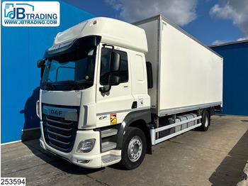 Dobozos felépítményű teherautó DAF CF 480