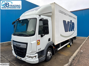 Dobozos felépítményű teherautó DAF LF 180