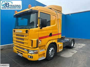 Nyergesvontató SCANIA 114