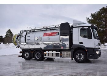 Teherautó Rolba MediumCombi (Rental): 2 kép. Teherautó Rolba MediumCombi (Rental): 2 kép.