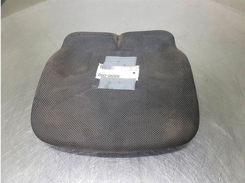 Fülke és belső tér AHLMANN