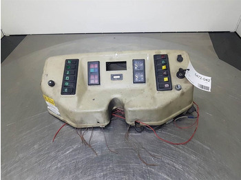 Fülke és belső tér AHLMANN