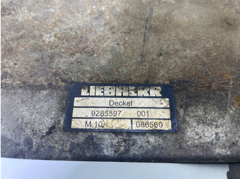 Keret/ Alváz - Építőipari gépek Liebherr 9285597-Hood/Haube/Deckel/Kap: 2 kép.