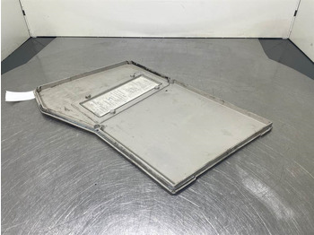 Fülke és belső tér - Építőipari gépek Liebherr A316-9210770-Dashboard/Console/Konsole: 5 kép. Fülke és belső tér - Építőipari gépek Liebherr A316-9210770-Dashboard/Console/Konsole: 5 kép.