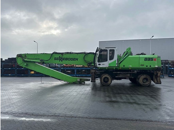 Hulladék kotró a következők szállításához hulladék Sennebogen 835E - (For parts): 2 kép. Hulladék kotró a következők szállításához hulladék Sennebogen 835E - (For parts): 2 kép.