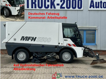 Schmidt MFH 5500 3 Besen + Hochdruckreiniger mit Lanze lízing Schmidt MFH 5500 3 Besen + Hochdruckreiniger mit Lanze: 1 kép.