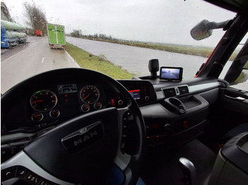 Tartályos teherautó MAN TGS 26.440 GAS / LPG: 2 kép. Tartályos teherautó MAN TGS 26.440 GAS / LPG: 2 kép.