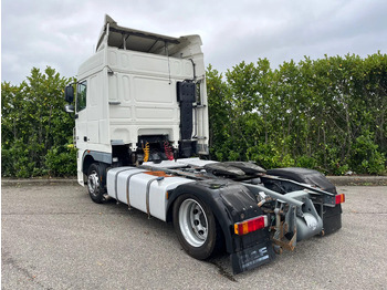 Nyergesvontató DAF XF 105 FT SC Euro5: 3 kép.