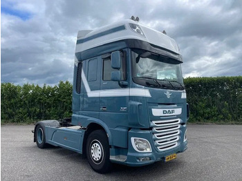 Nyergesvontató DAF XF 460