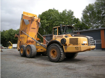 Csuklós dömper VOLVO A40E