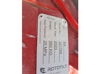 Adapterek - Építőipari gépek ROTOTILT R4: 2 kép. Adapterek - Építőipari gépek ROTOTILT R4: 2 kép.