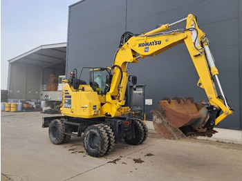 Gumikerekes kotró KOMATSU PW118