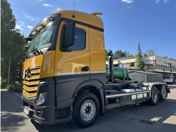 Horgos rakodó teherautó MERCEDES-BENZ Actros 2645