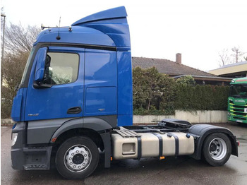 Nyergesvontató MERCEDES-BENZ Actros 1845