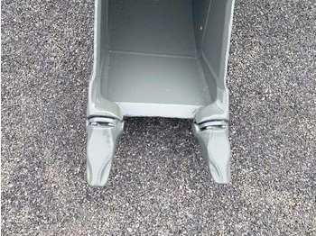 Kotró kanál MECALAC en bute 350mm - Séries 8 / 10 / 11 et 12: 2 kép. Kotró kanál MECALAC en bute 350mm - Séries 8 / 10 / 11 et 12: 2 kép.