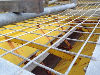 Homok-/ Sószóró SCHMIDT Stratos B70-42 VAXN: 4 kép. Homok-/ Sószóró SCHMIDT Stratos B70-42 VAXN: 4 kép.