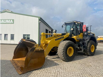 Gumikerekes homlokrakodó KOMATSU WA470-8